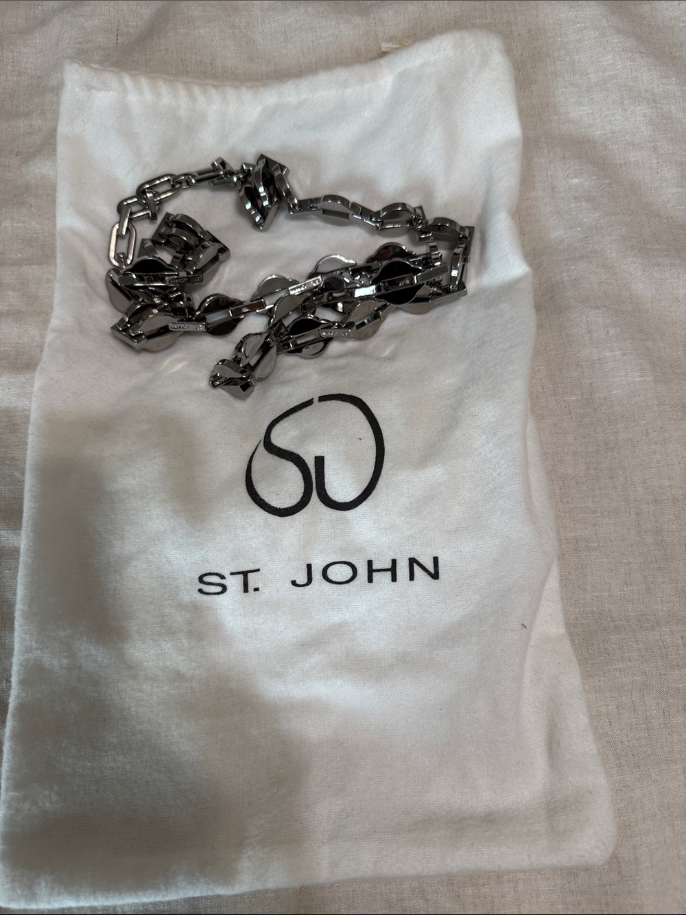 St. John Gunmetal Toned Linked Chain Belt - Picture 2 of 3